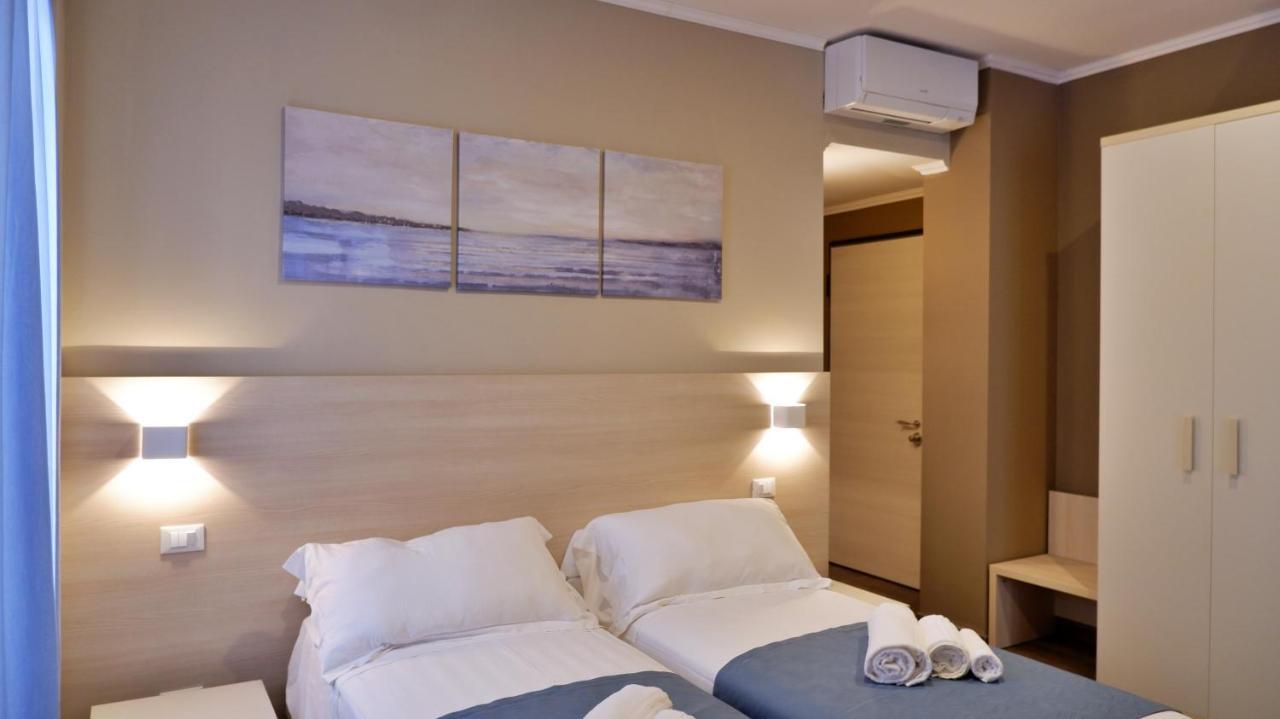 אימפריה Pianomare Riviera Apartments And Rooms מראה חיצוני תמונה