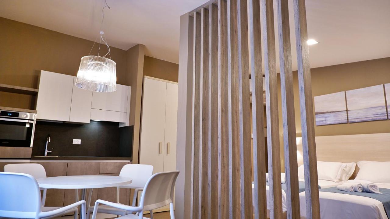 אימפריה Pianomare Riviera Apartments And Rooms מראה חיצוני תמונה